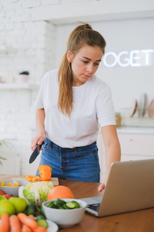 How to Plan Balanced Meals Without Stress: Simple Tips and Tricks